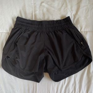 Black size 8 Lulu Lemon shorts.